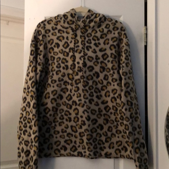 UNISEX UO FLEECE LEOPARD HOODED PULLOVER - Picture 3 of 15